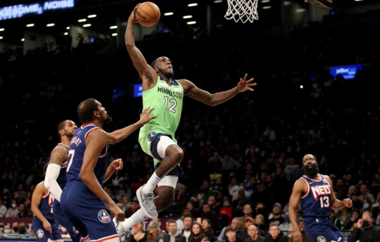  杜兰特关键球失手，太阳末节崩盘惜败森林狼